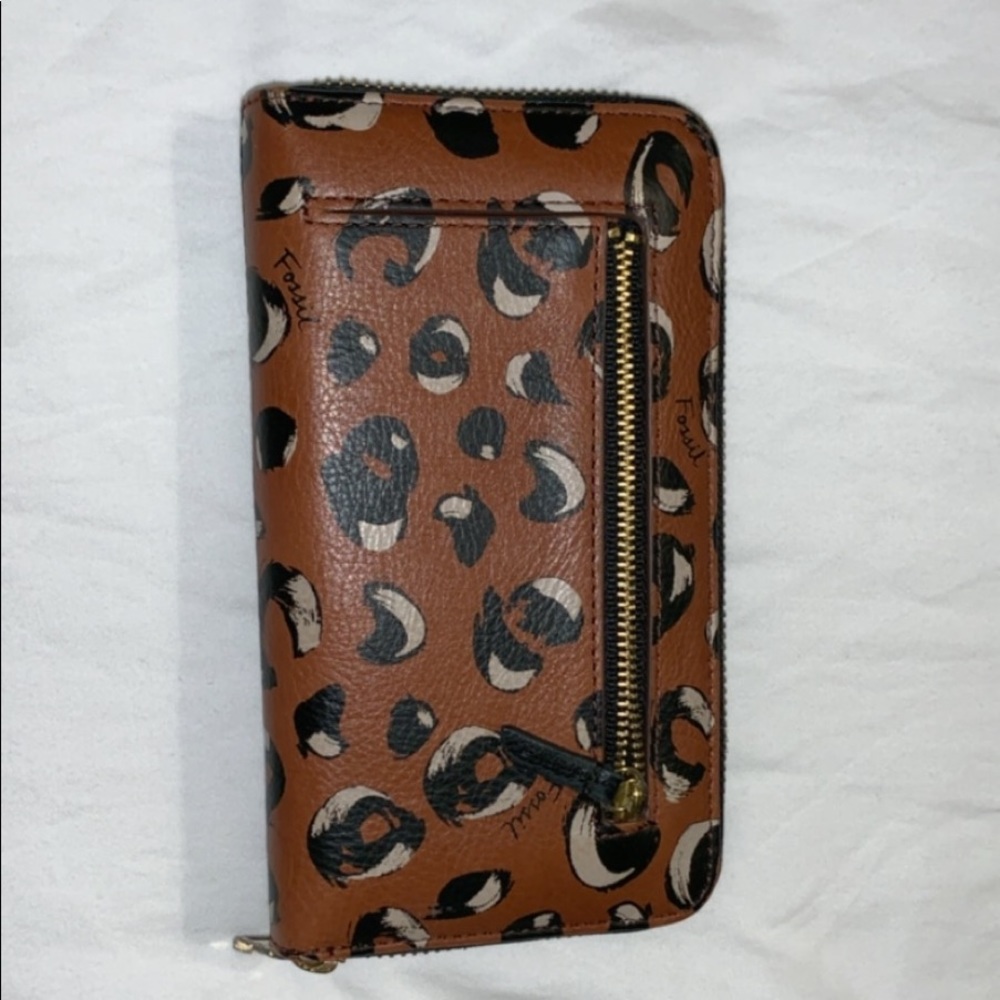 Fossil wallet